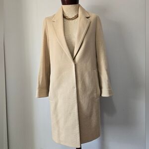 ARTICO MILANO  Cream Cotton Lightweight Coat. Size M-L